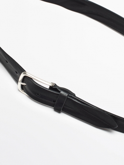 Worn effect leather belt